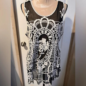 Capri see though tank top sz tag missing